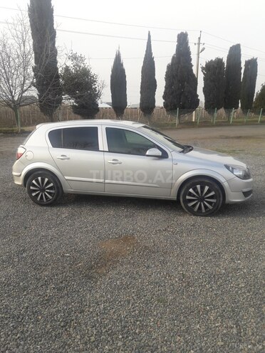 Opel Astra 2005, 328,021 km - 1.4 л - Gəncə