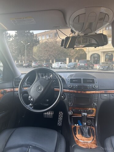 Mercedes E 220 2008, 319,000 km - 2.2 l - Bakı