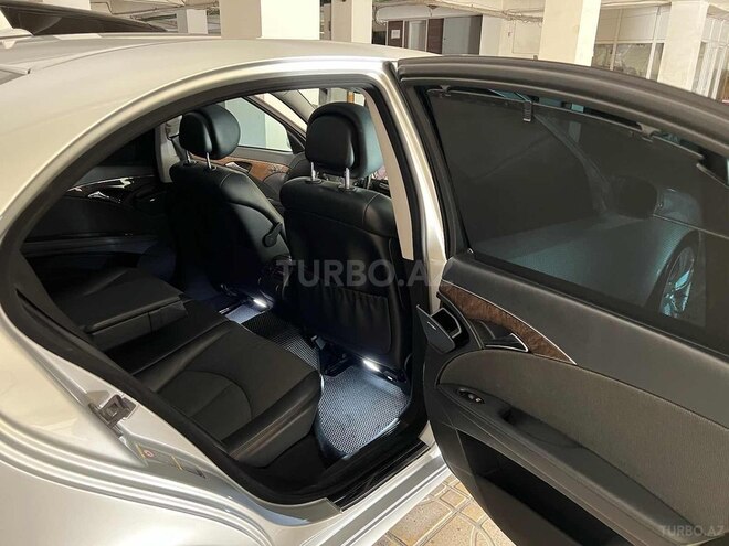 Mercedes E 220 2007, 246,000 km - 2.2 л - Bakı