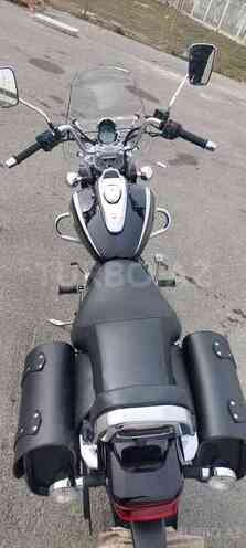 Bajaj Avenger 220