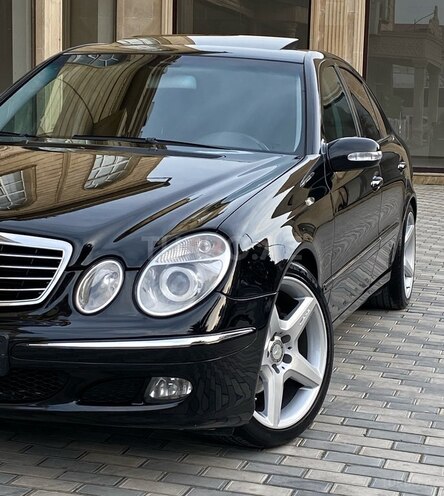 Mercedes E 240 2004, 320,000 km - 2.6 l - Bakı