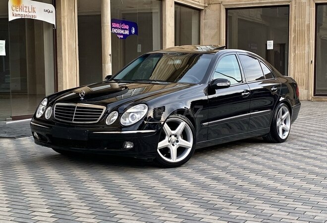 Mercedes E 240 2004, 320,000 km - 2.6 l - Bakı