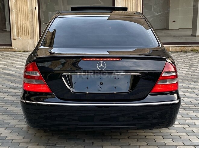 Mercedes E 240 2004, 320,000 km - 2.6 l - Bakı