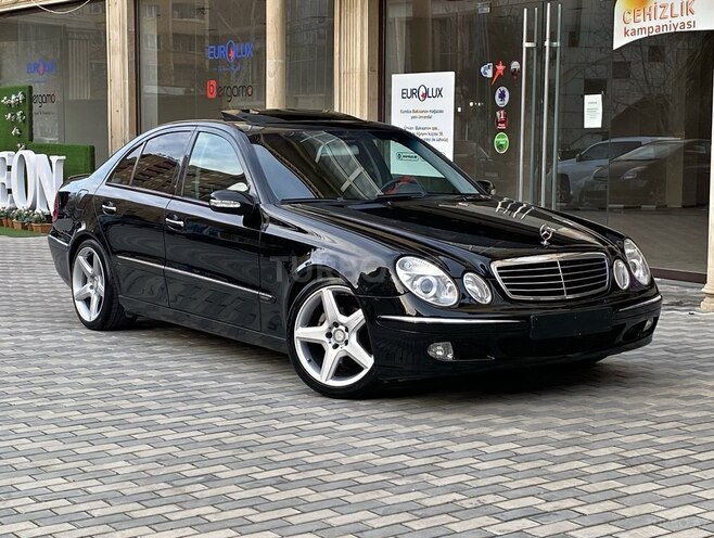 Mercedes E 240 2004, 320,000 km - 2.6 l - Bakı
