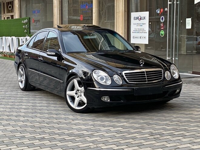 Mercedes E 240 2004, 320,000 km - 2.6 l - Bakı