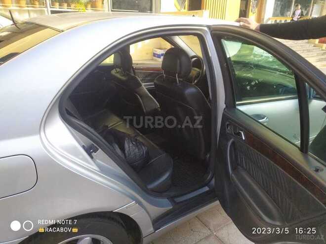 Mercedes C 240 2001, 390,000 km - 2.6 l - Qobustan