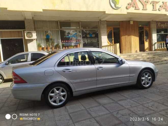 Mercedes C 240 2001, 390,000 km - 2.6 l - Qobustan