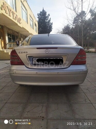 Mercedes C 240 2001, 390,000 km - 2.6 l - Qobustan