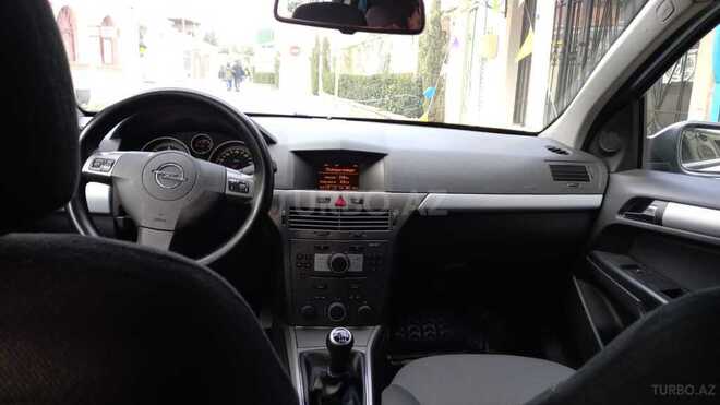 Opel Astra 2006, 351,000 km - 1.3 l - Bakı