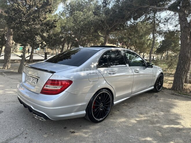 Mercedes C 250 2011, 212,600 km - 1.8 л - Bakı