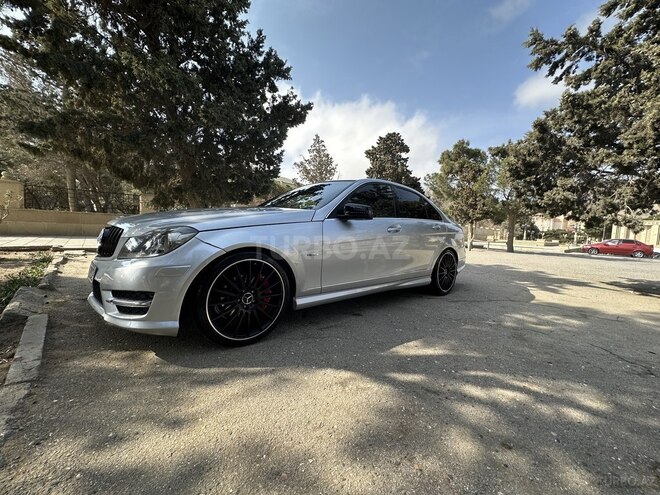Mercedes C 250 2011, 212,600 km - 1.8 л - Bakı