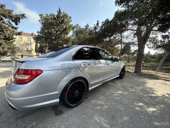 Mercedes C 250 2011, 212,600 km - 1.8 л - Bakı
