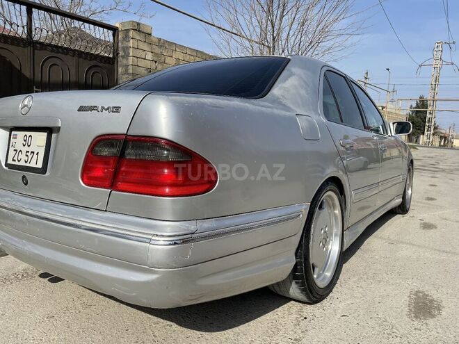 Mercedes E 320 2000, 293,000 km - 3.2 l - Bakı