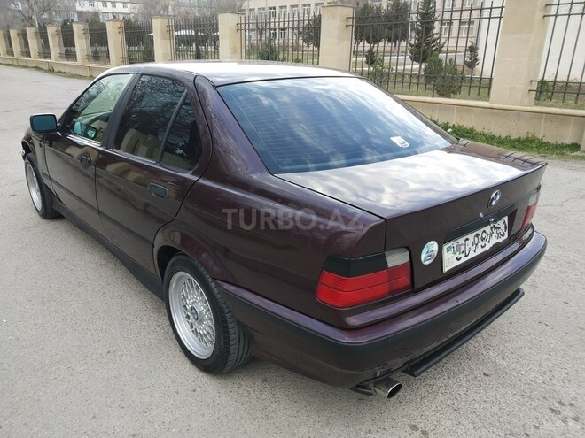 BMW 316 1992, 253,666 km - 1.6 l - Sumqayıt