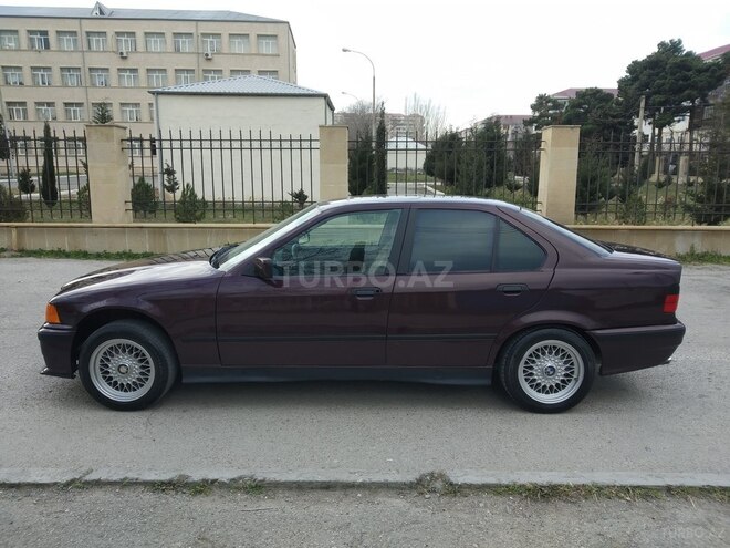 BMW 316 1992, 253,666 km - 1.6 l - Sumqayıt