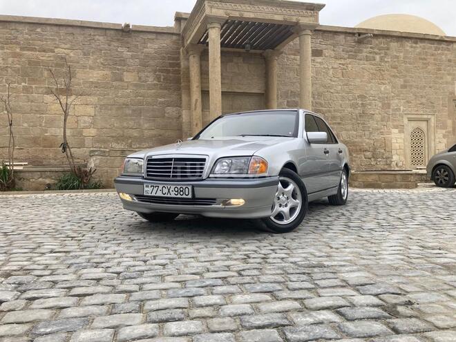 Mercedes C 230 2000, 175,123 km - 2.3 л - Bakı