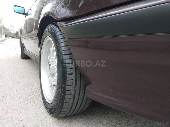 BMW 316 1992, 253,666 km - 1.6 l - Sumqayıt