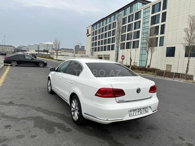 Volkswagen Passat 2011, 230,000 km - 1.8 l - Bakı