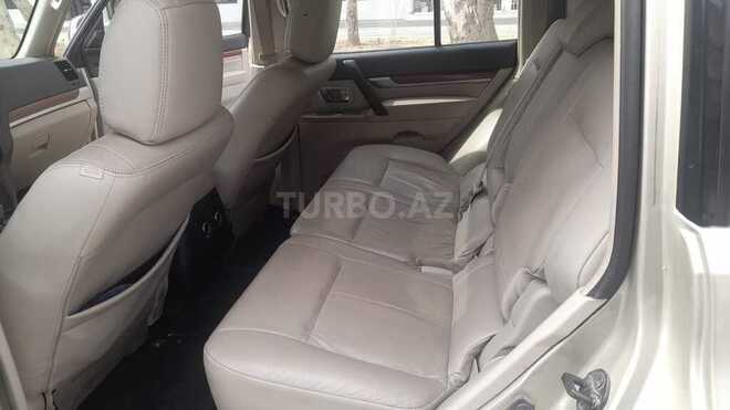 Mitsubishi Pajero 2008, 122,000 km - 3.0 l - Mingəçevir