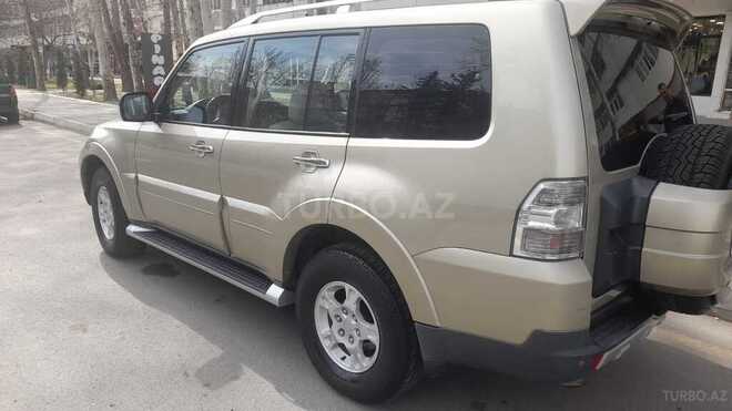 Mitsubishi Pajero 2008, 122,000 km - 3.0 l - Mingəçevir