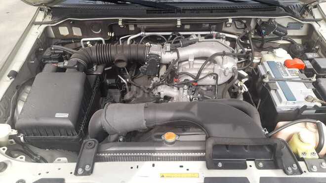 Mitsubishi Pajero 2008, 122,000 km - 3.0 l - Mingəçevir