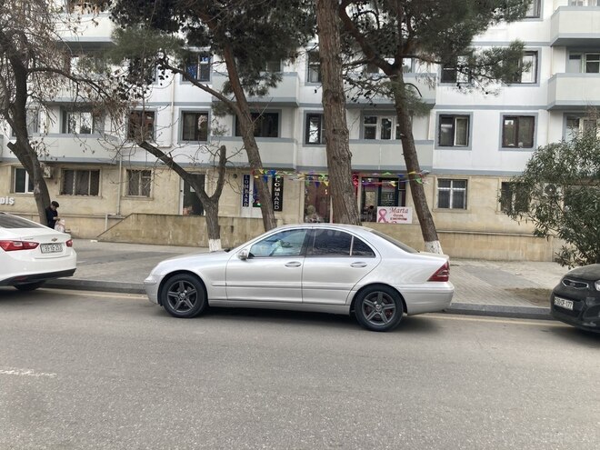 Mercedes C 240 2000, 278,000 km - 2.4 l - Sumqayıt