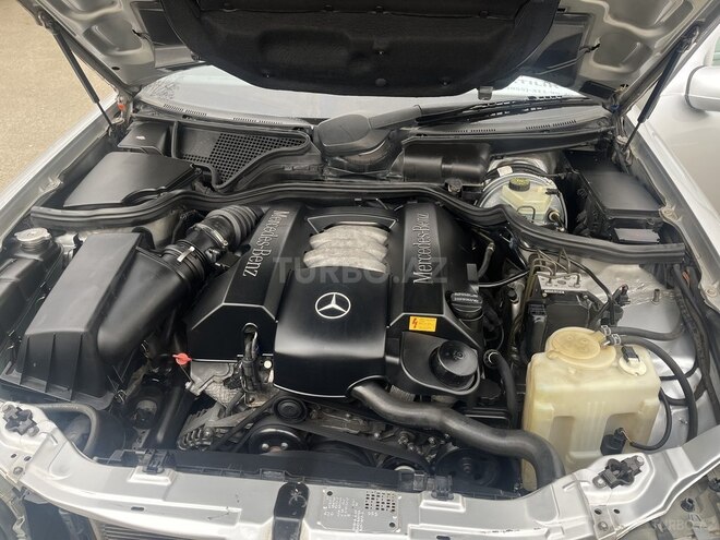 Mercedes E 240 2001, 276,971 km - 2.4 l - Bakı