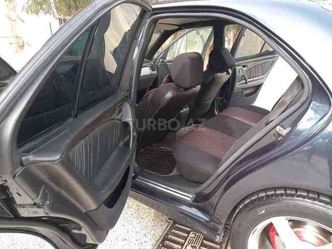 Mercedes E 230 1995, 398,000 km - 2.3 l - Sumqayıt