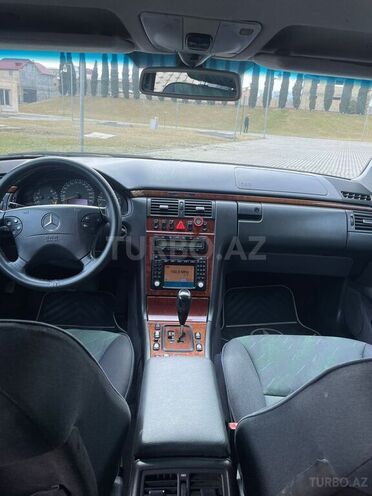 Mercedes E 320 2000, 210,800 km - 3.2 l - Şəmkir