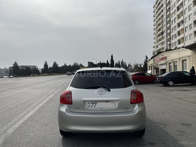 Toyota Auris 2008, 230,600 km - 1.4 l - Bakı