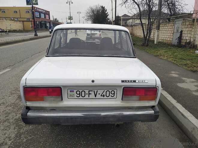 LADA (VAZ) 2107 2009, 71,000 km - 1.6 л - Quba