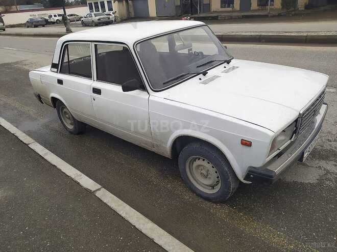 LADA (VAZ) 2107 2009, 71,000 km - 1.6 л - Quba