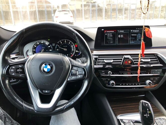 BMW 530 2017, 149,000 km - 2.0 л - Bakı