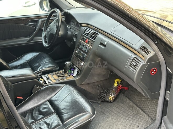 Mercedes E 320 2000, 340,000 km - 3.2 l - Bakı