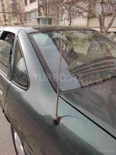 Opel Vectra 1995, 333,000 km - 2.0 l - Bakı