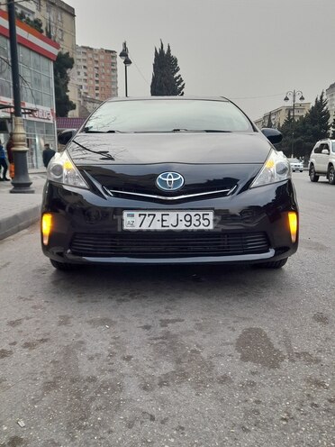 Toyota Prius V 2012, 321,869 km - 1.8 l - Bakı