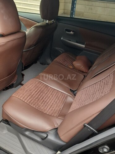Toyota Prius V 2012, 321,869 km - 1.8 l - Bakı