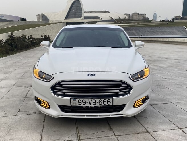 Ford Fusion 2013, 151,000 km - 2.0 l - Bakı