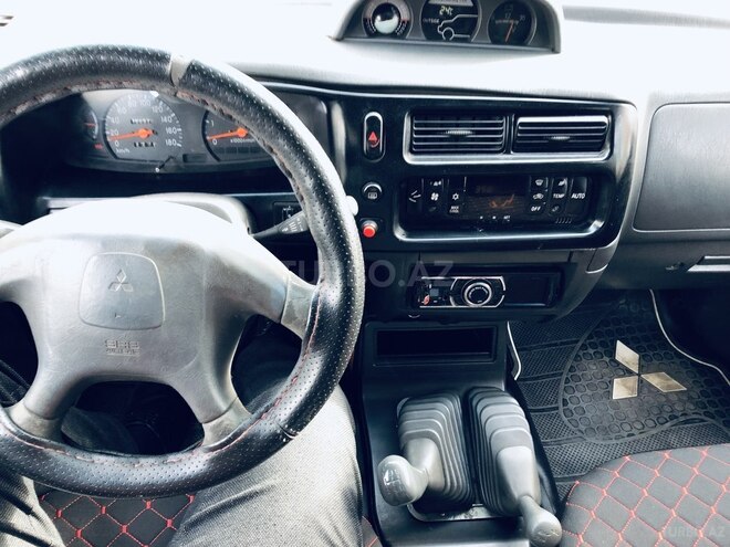 Mitsubishi L200 2004, 241,041 km - 2.5 л - Sumqayıt