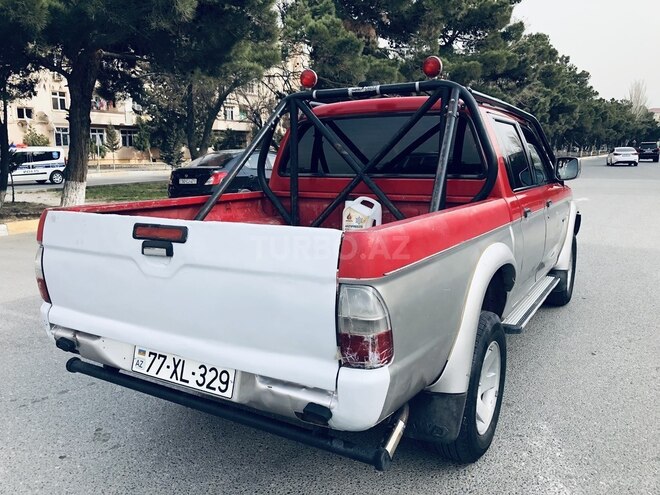 Mitsubishi L200 2004, 241,041 km - 2.5 л - Sumqayıt