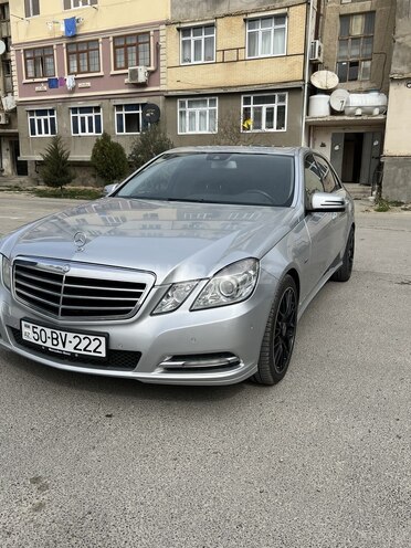 Mercedes E 350 2010, 257,875 km - 3.0 l - Sumqayıt