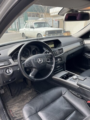 Mercedes E 350 2010, 257,875 km - 3.0 l - Sumqayıt