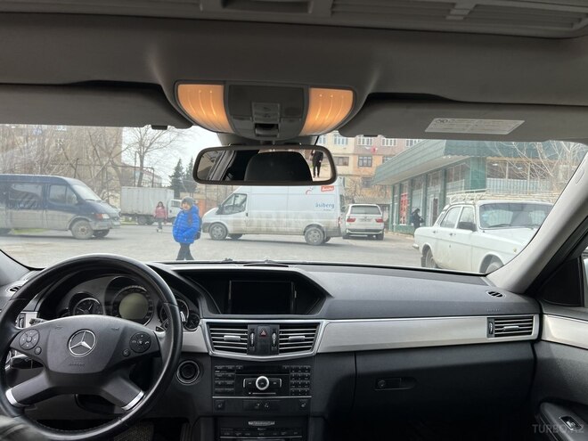 Mercedes E 350 2010, 257,875 km - 3.0 l - Sumqayıt