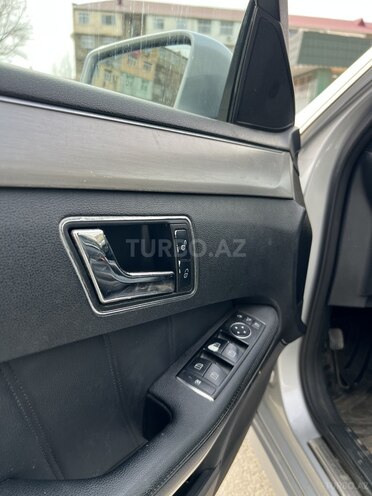 Mercedes E 350 2010, 257,875 km - 3.0 l - Sumqayıt