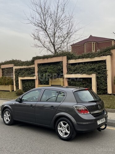 Opel Astra 2009, 78,000 km - 1.4 л - Bakı