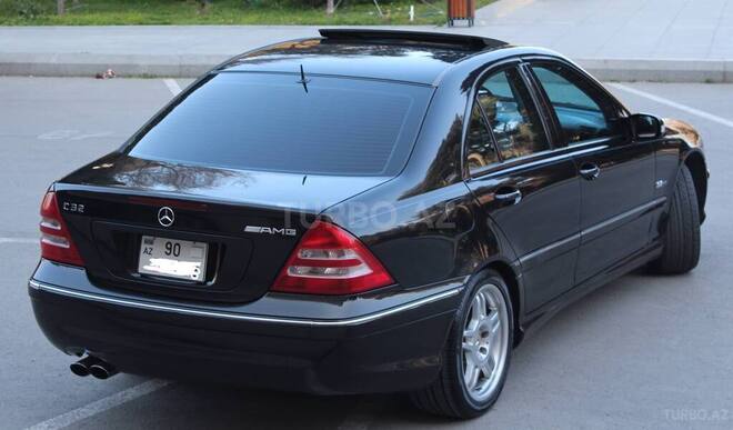 Mercedes C 32 AMG 2003, 240,000 km - 3.2 l - Bakı