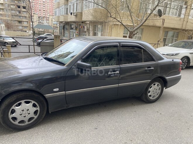 Mercedes E 180 1994, 290,862 km - 1.8 л - Bakı