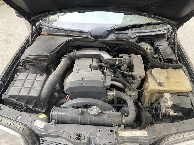 Mercedes E 180 1994, 290,862 km - 1.8 л - Bakı