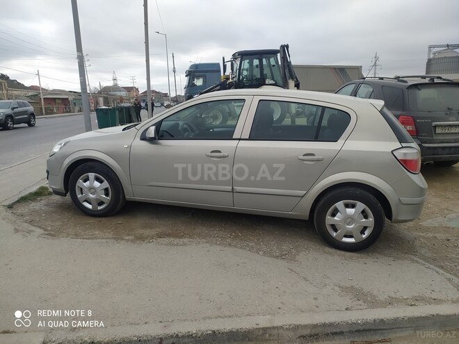 Opel Astra 2006, 272,355 km - 1.3 l - Bakı