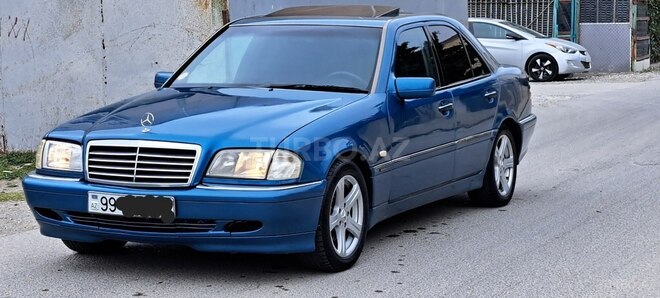 Mercedes C 240 1999, 324,000 km - 2.4 l - Sumqayıt